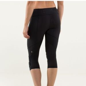 Lululemon athletica run for your life crop black capri leggings size 6